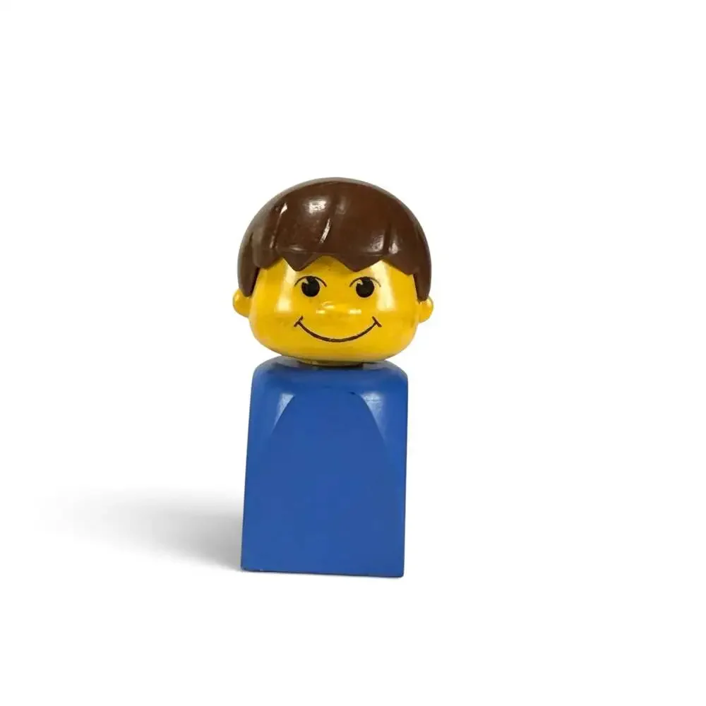 LEGO Lot Bricktober 2014 Pizza Place Set with Minifigures, Finger puppet, horse